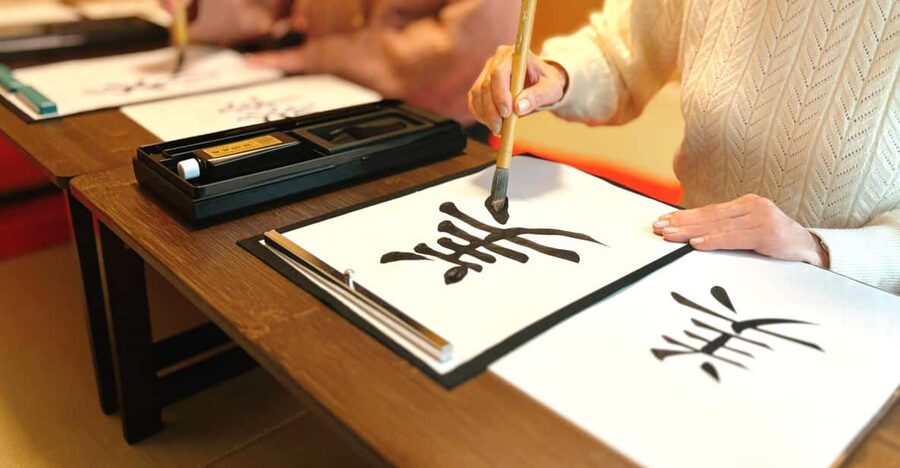 Osaka: Private Japanese Calligraphy Experience - Who Should Book This Osaka Calligraphy Lesson