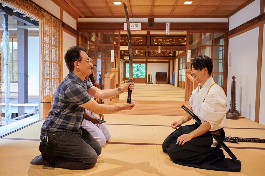 Osaka: Private Samurai Experience - Train with Sword Master - Why Minoh and the Ryuan-ji setting matters for kenjutsu