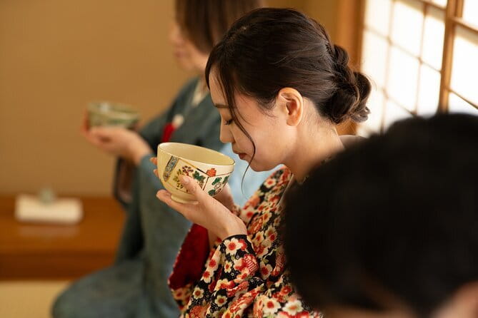 Osaka Sake & Food Tour - Stop 1 at Spirits of Japan: What the Opening Stop Tells You