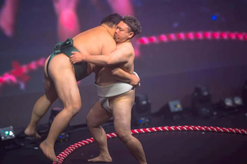 Osaka:SUMO BEATS SHOWCASE: Taiko Drum and Wagyu burger! - Participatory Sumo Challenge: Where the Fun Turns Up