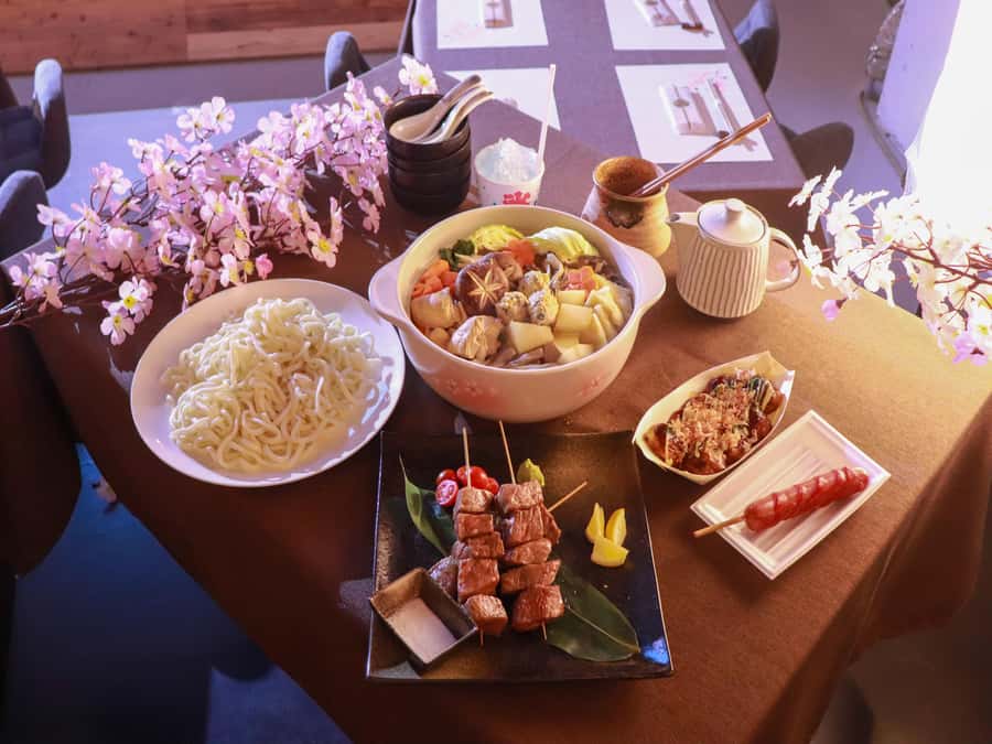 Osaka: Sumo Show & Experience w/ Optional Kimono & Hot Pot - Inside the Sumo Show: Rules, Moves, and Why the Host Matters