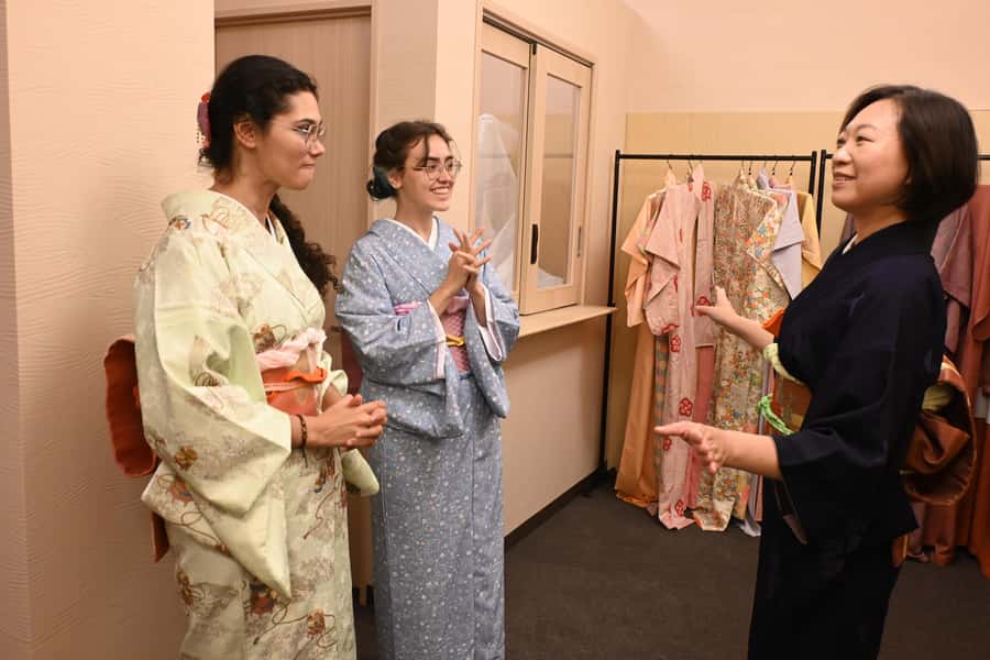 Osaka: Tea Ceremony, Calligraphy, and Kimono Experience - Key highlights you will actually feel during the experience