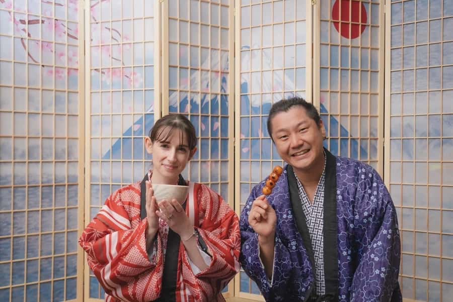 Osaka Temple Cool Foot Bath & Matcha Experience〈45min〉 - Tea ceremony in Osaka: how matcha and wagashi come together