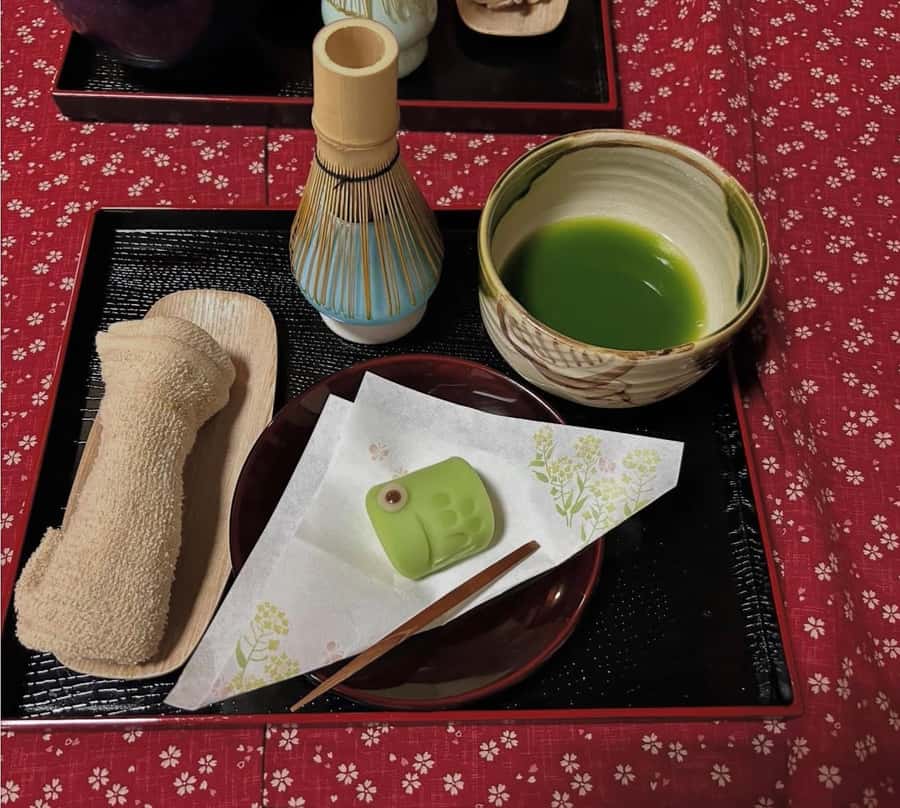 Osaka Temple Cool Foot Bath & Matcha Experience〈45min〉 - Yukata dressing and smartphone photos: leave with usable memories