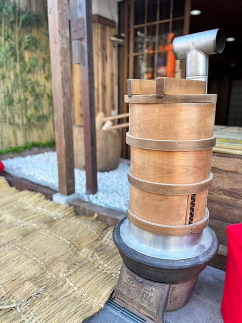 Osaka: Traditional Mochi Pounding Experience with Tasting - Toppings and tea: your mochi tasting like a proper dessert sampler