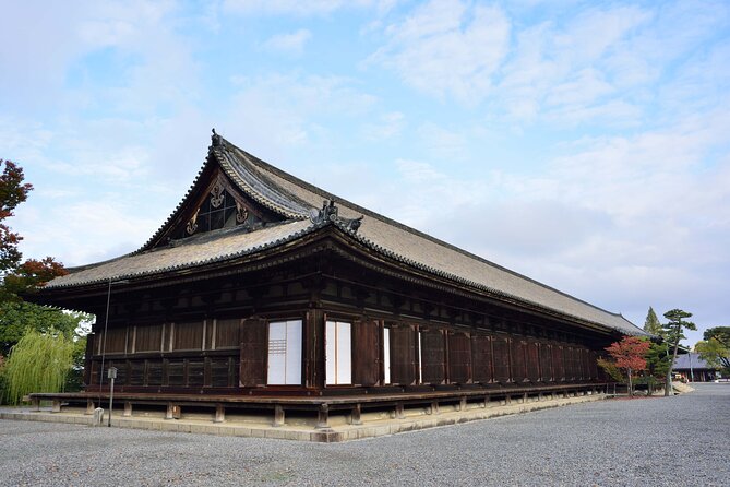 PERFECT KYOTO 1-Day Bus Tour - Sanjusangendo: 1,001 statues that stop your brain for a second