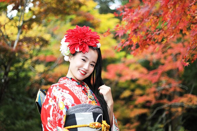 Photoshoot session by professional photographer in Kanazawa - Kenrokuen Garden session, plan for tickets and beautiful composition