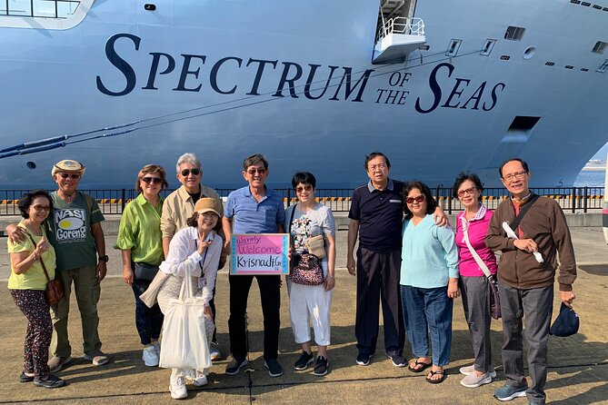 Port Pick-Up: Kagoshima Private Tour Licensed Guide ＆ Vehicle - Sengan-en Garden: coastal scenery with real Edo-era style