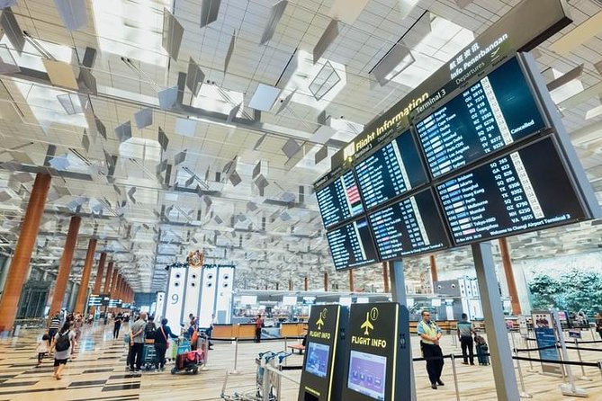 Private Arrival Transfer : Narita International Airport to Yokohama City - Comfort and luggage limits: when private car beats train hassle