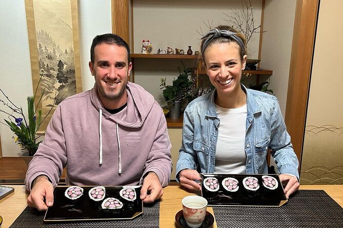 Private Art Sushi Roll Class in Kyoto - What you make: a peach flower kazarimaki roll (and why it’s hard in a fun way)