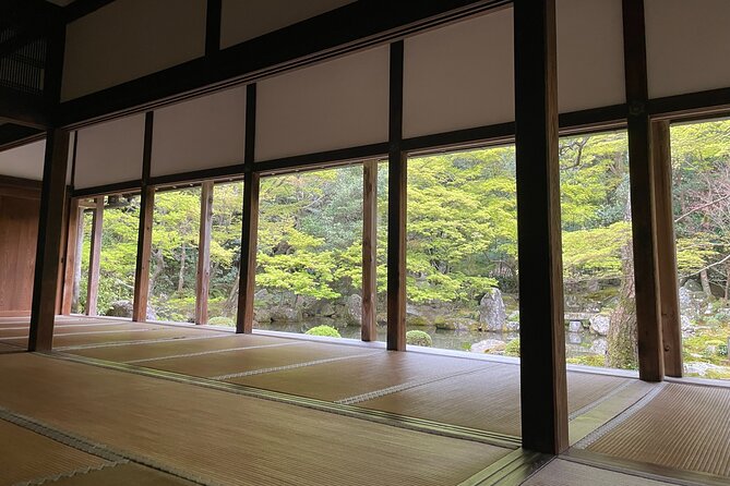 Private car tour Let's uncover secrets of majestic Kyoto history - Restaurant stops: how lunch and snacks fit into a tight day