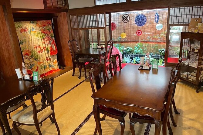 Private Cooking Class Udon in Kyoto Japan - How the udon class flows: saltwater to knife cut