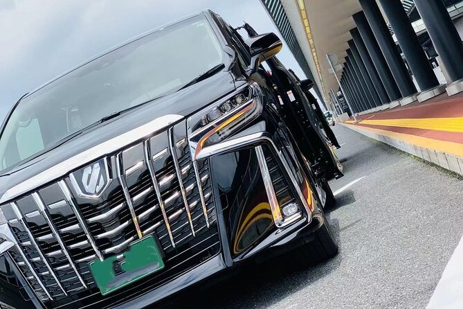 Private departure transfer from Kyoto city to Osaka Itami International airport - Hotel Pickup in Kyoto: Welcome Board, Early Arrival, and Real-World Timing