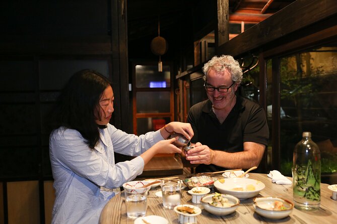Private Food & Sake Tour in Central Kyoto with Sake Sommelier - Key things that make this tour work