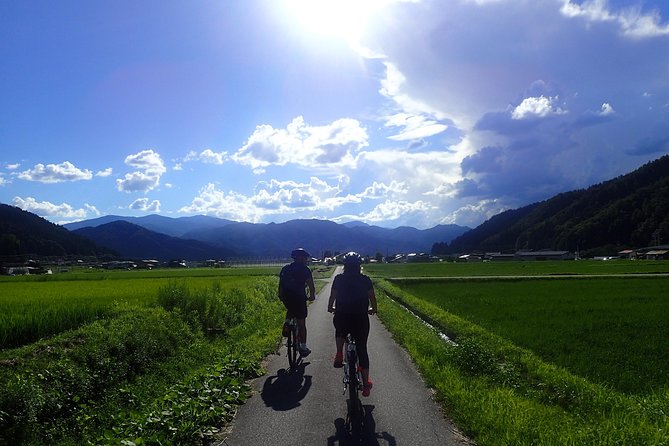 Private-group Morning Cycling Tour in Hida-Furukawa - Cycling practicalities that actually matter: helmet, pace, and no bike basket