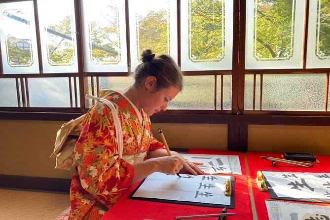 Private Hiroshima Calligraphy: Create Your Own Kanji Art Souvenir - Bringing home more than one souvenir