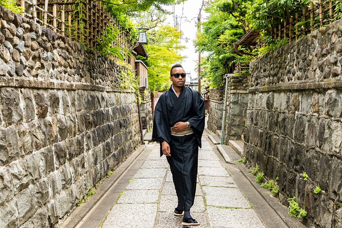 Private Photoshoot Experience in Kyoto ( Gion ) - Stop 4, a lesser-known Hidden Street: calmer Kyoto, same magic