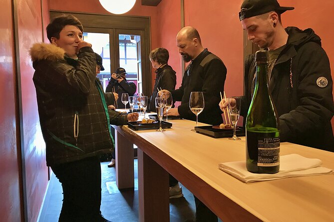 Private Sake Brewery Visit and Tasting Tour in Hida - Private guiding: why meeting at the station matters