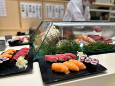 Private Toyosu & Tsukiji Market Adventure with Tuna Auction