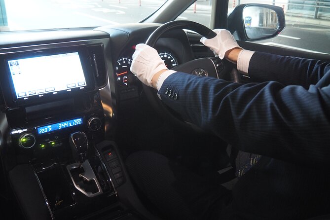Private Transfer from Narita Airport to Yokohama Port and City - Flight delays and the 90-minute waiting window