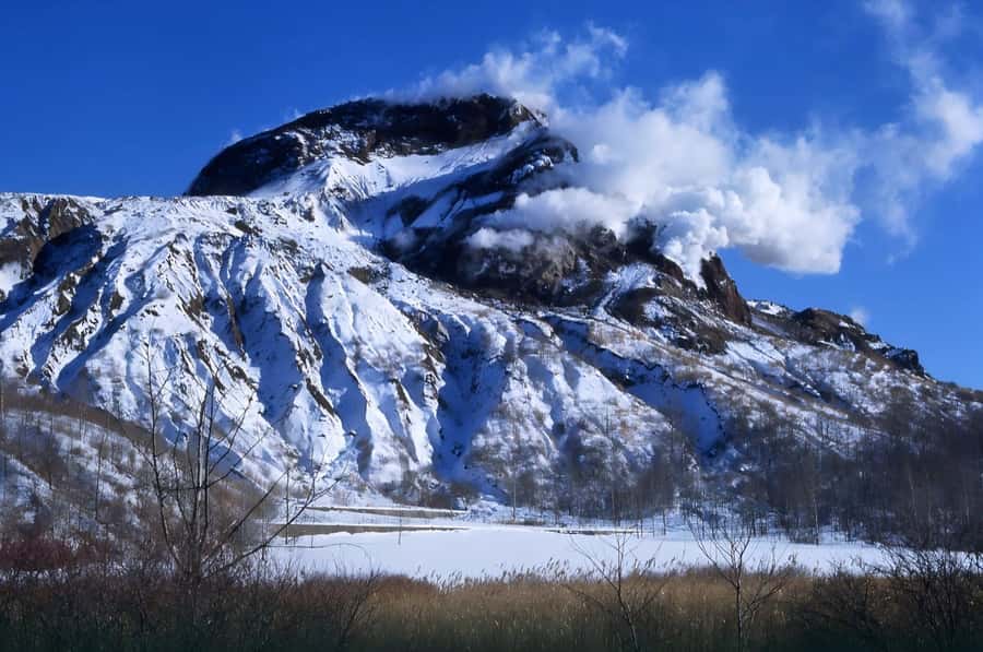 Sapporo: Hokkaido, Noboribetsu and Lake Toya Day Tour - Lake Toyotsu, Then Lake Shikotsu: Why the Final Stop Feels Like a Reset