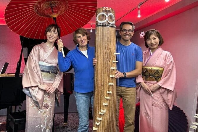 Seasonal Japanese Culture Osaka Paint and Wine Experience - Meeting Miyuki, and the Friendly Atmosphere That Helps You Relax