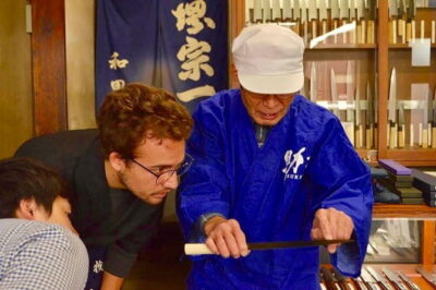 Sharpen Japanese Knives in Osaka