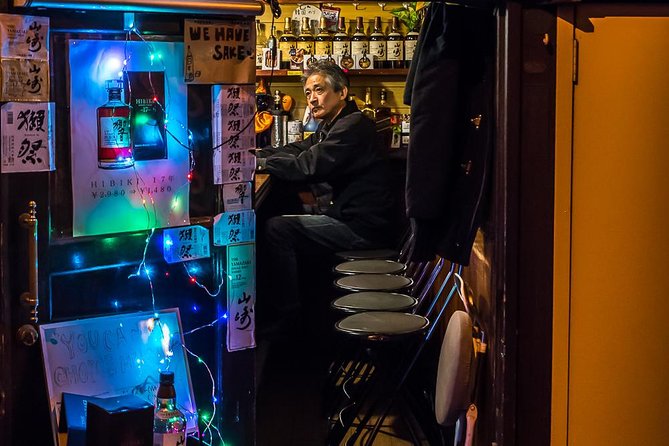 Shinjuku Golden Gai Food Tour - Golden Gai: Araku Bar, two drinks included, and the tiny-venue maze