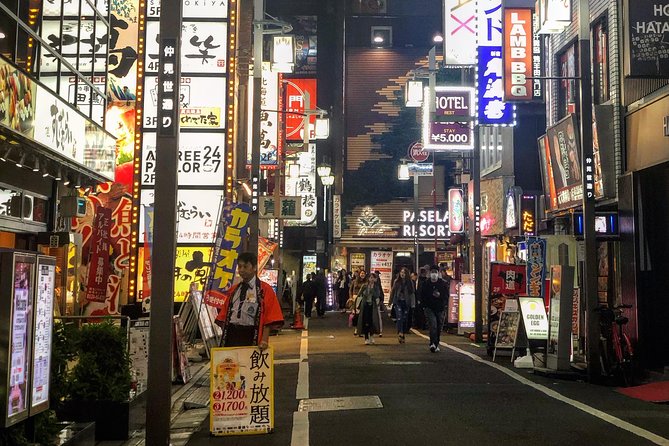 Shinjuku Golden Gai Food Tour - Drinks, pace, and the value of a max-10 group