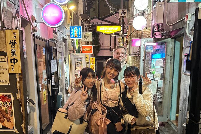 Shinjuku Nightlife Tour - Key highlights at a glance