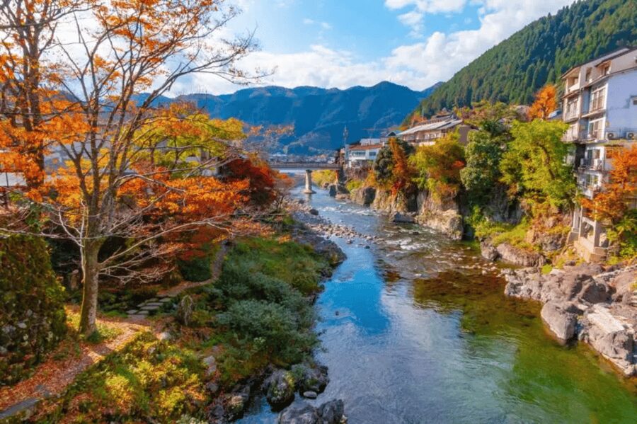 Shirakawago&HidaTakayama&GujoHachiman 1 Day Tour from Nagoya - Shirakawa-go: UNESCO gassho-style houses and rural architecture at close range