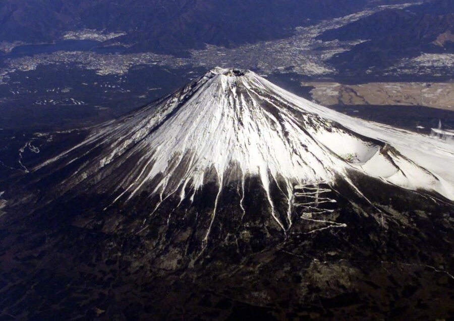 Sightseeing Day Trip to Mount Fuji and Hakone Green Number - Entering the Fuji 5th Station zone, and how to handle weather