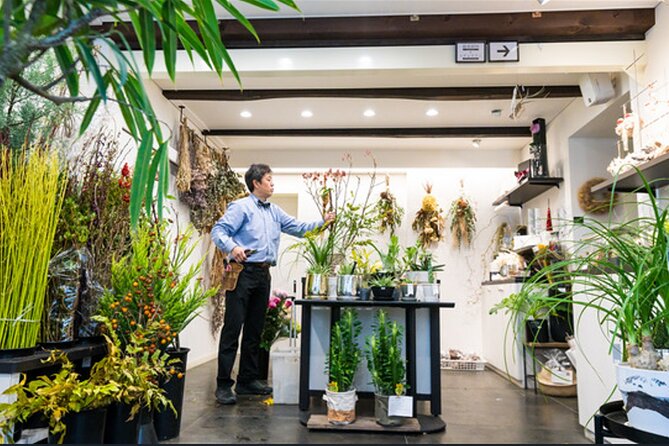 Special Ikebana Experience Guided by an Ikebana Master, Mrs. Inao - Why Kurashiki Feels Right for Ikebana