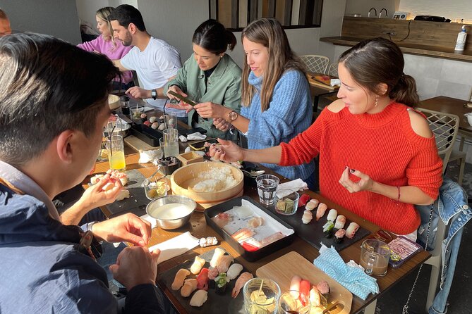 Sushi Making Tokyo Roll and Authentic Japanese Sushi Class - What happens during the 1 hour 40 minutes: from sushi history to lunch
