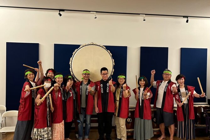 TAIKO, Japanese Drum Experience from Kyoto - Watch the pro: powerful taiko demonstration with real instruction cues