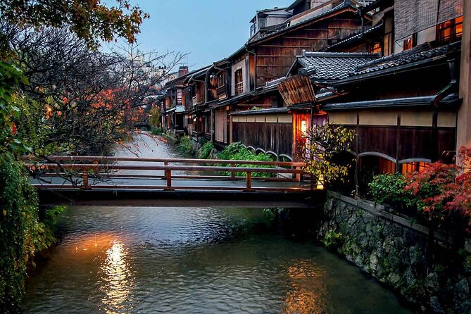 Takashi's local food adventure through Gion Kyoto tips of Ramen - Key highlights you can plan around