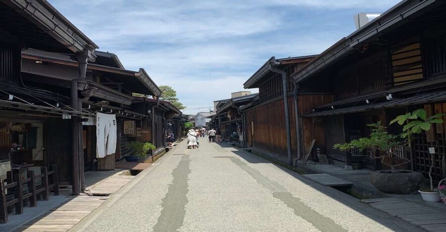 Takayama: Edo-Period Old Town Walking Tour - Streets, Layouts, and the “Why” Behind Everyday Sights