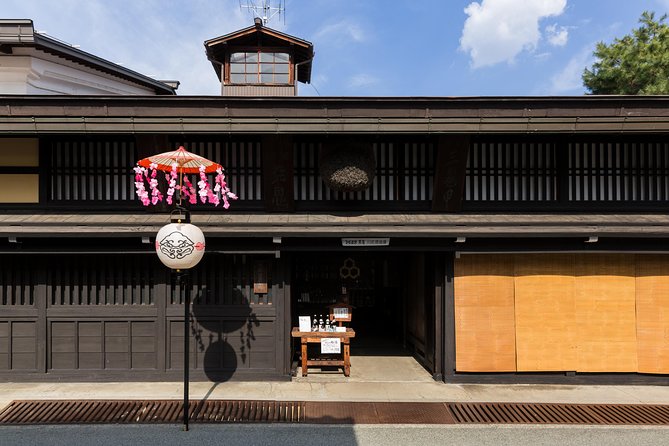 Takayama Old Town Walking Tour with Local Guide - Stop 2: Nakabashi Bridge, the quick photo moment that fits the day