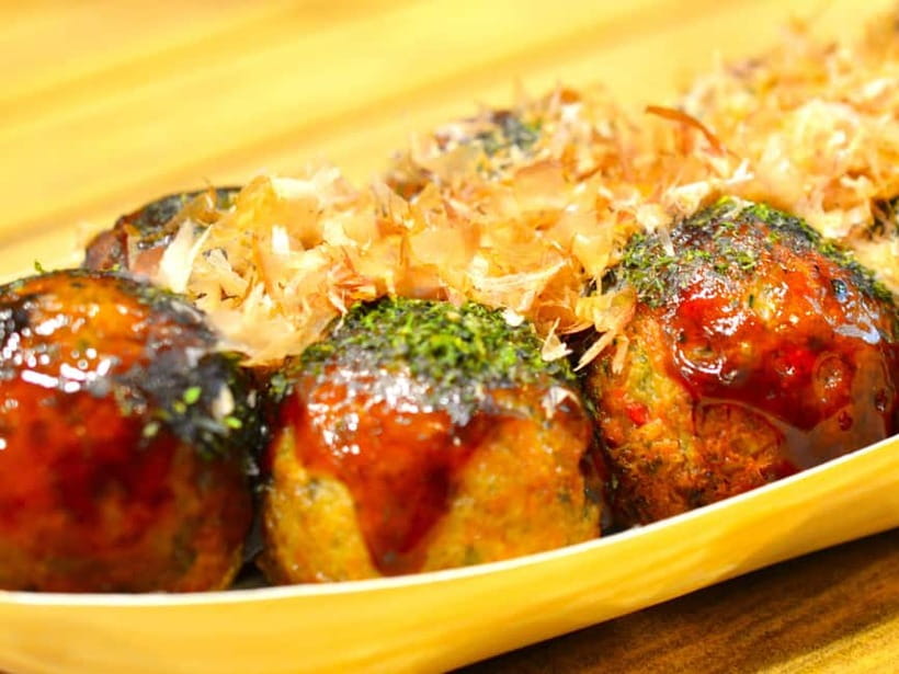 Takoyaki cooking experience in Kabukicho, Shinjuku - Finding the Meeting Point Near Shinjuku Station Without Stress