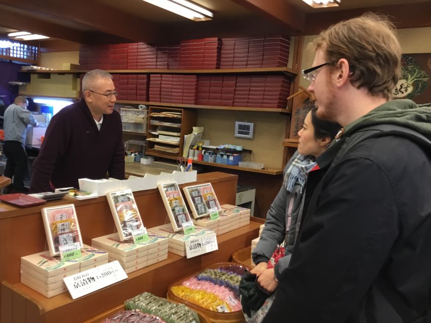 Taste of Nishiki Market Walking Food Tour with Local guide - How the tastings work, and what to watch for