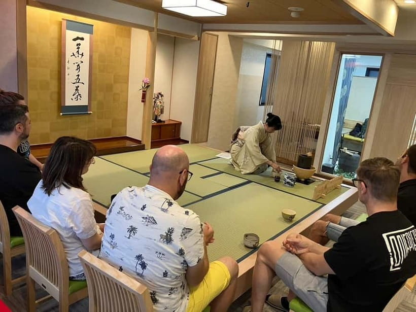 Tea ceremony experience in Japanese-style room 60min - How the session really flows (demo first, then your turn)