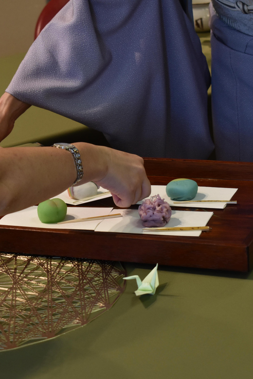 Tea Ceremony Experience near Atomic Bomb Dome - Shopping for Japanese Confectionery on the First Floor