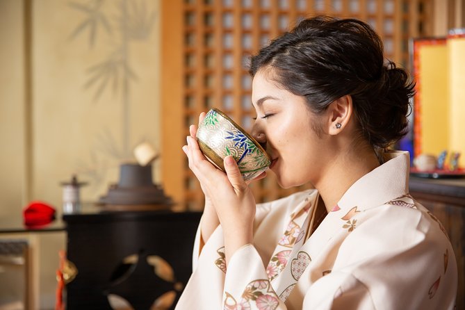 Tea Ceremony experience with simple kimono in Okinawa - English instruction with a friendly, professional tone