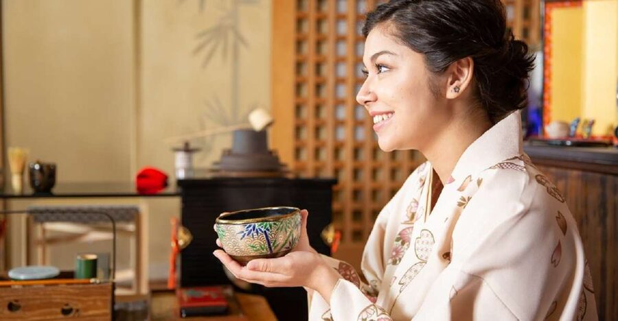 Tea Ceremony experience with simple kimono in Okinawa - Who this Okinawa tea ceremony is best for