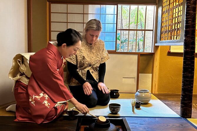 Tea Ceremony in 150 Years Old Townhouse with Tables and Chairs - Socks, clothing, and allergies, what to prepare before you arrive
