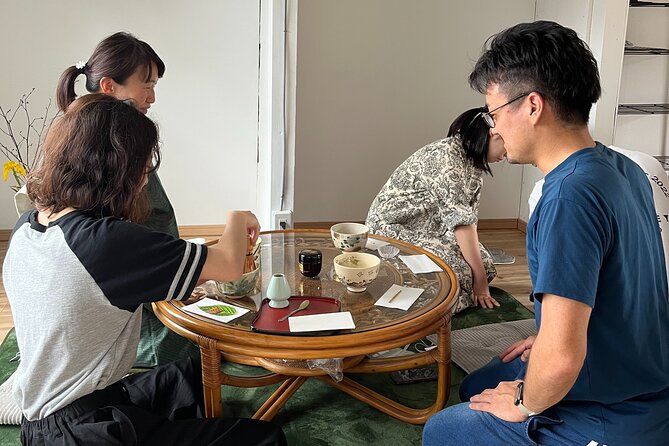 Tea Ceremony in a Century-old Japanese Town House - Timing, group setup, and what being private changes