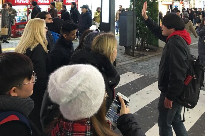 The Dark Side of Tokyo - Night Walking Tour Shinjuku Kabukicho - Gay Town and the LGBTQI+ district in Shinjuku