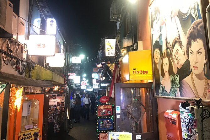 The Dark Side of Tokyo - Night Walking Tour Shinjuku Kabukicho - How guides like Polina, Loc, Gray, and Danny shape the night