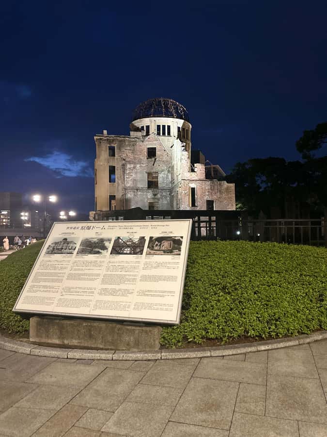 The history of Hiroshima "the event that shape the history" - Guides in practice: what the reviews suggest about tour quality