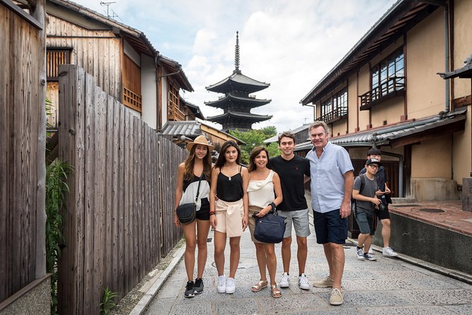 The right way to know Kyoto - The guide: why private pacing is the real product
